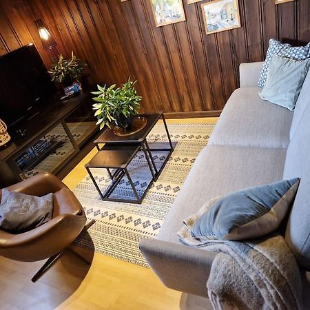 Cosy Ground Floor Apartment With Three Bedrooms เบอร์เกน ภายนอก รูปภาพ